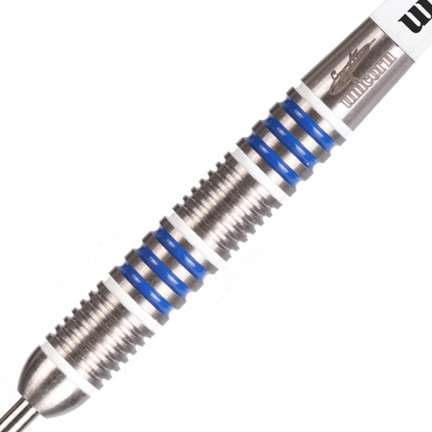 Gary Anderson 80% Tungsten Silver Star Steel Tip Dart Set